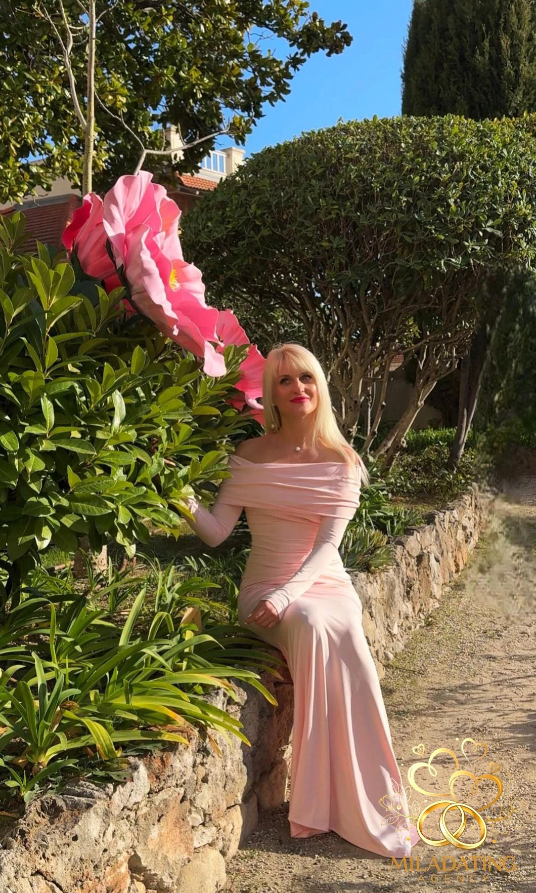 Mila - Photo 12 of 18 Mila - photo 12 | Damenprofile