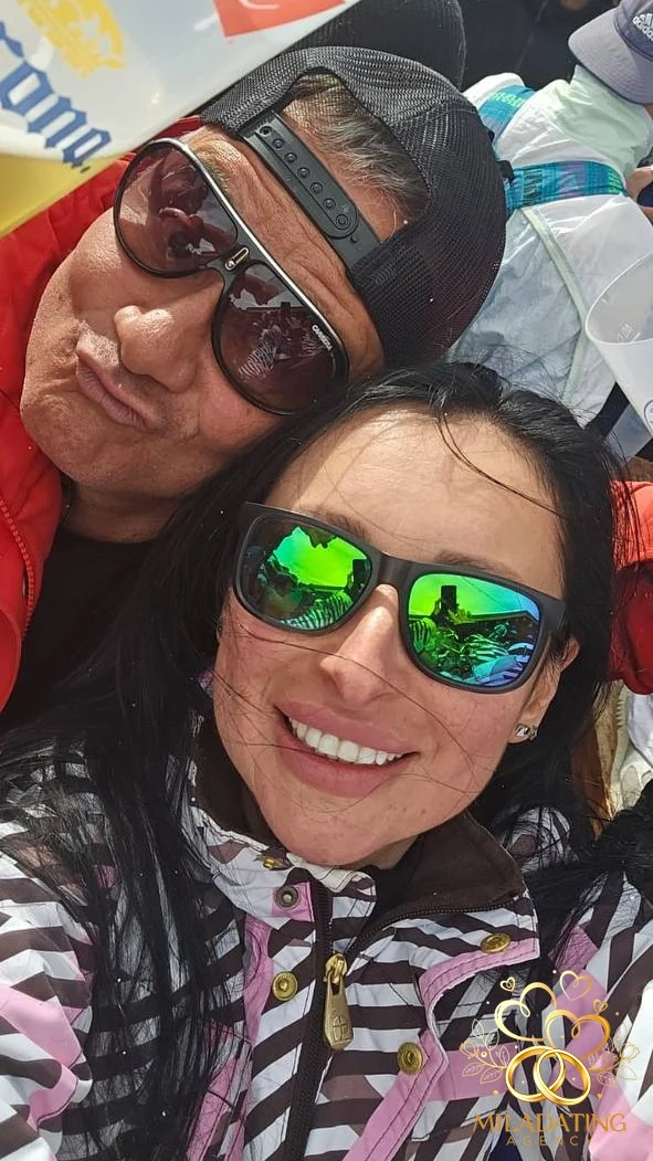 Histoire d’amour réelle en France: le parcours de Gérard et Olga en matchmaking